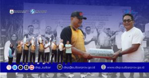 Kolaborasi DKP Sulbar dan Polda Sulbar, Tebar 5.000 Nila untuk Ketahanan Gizi dan Transformasi Pengetahuan